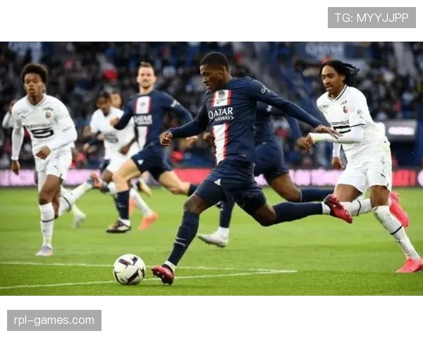 巴黎进攻数据揭示球队战术新变化,专家解读未来夺冠关键 巴黎进攻数据揭示球队战术新变化,专家解读未来夺冠关键